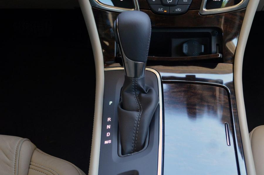 Buick LaCrosse 2014 года  (фото 12 из 50)